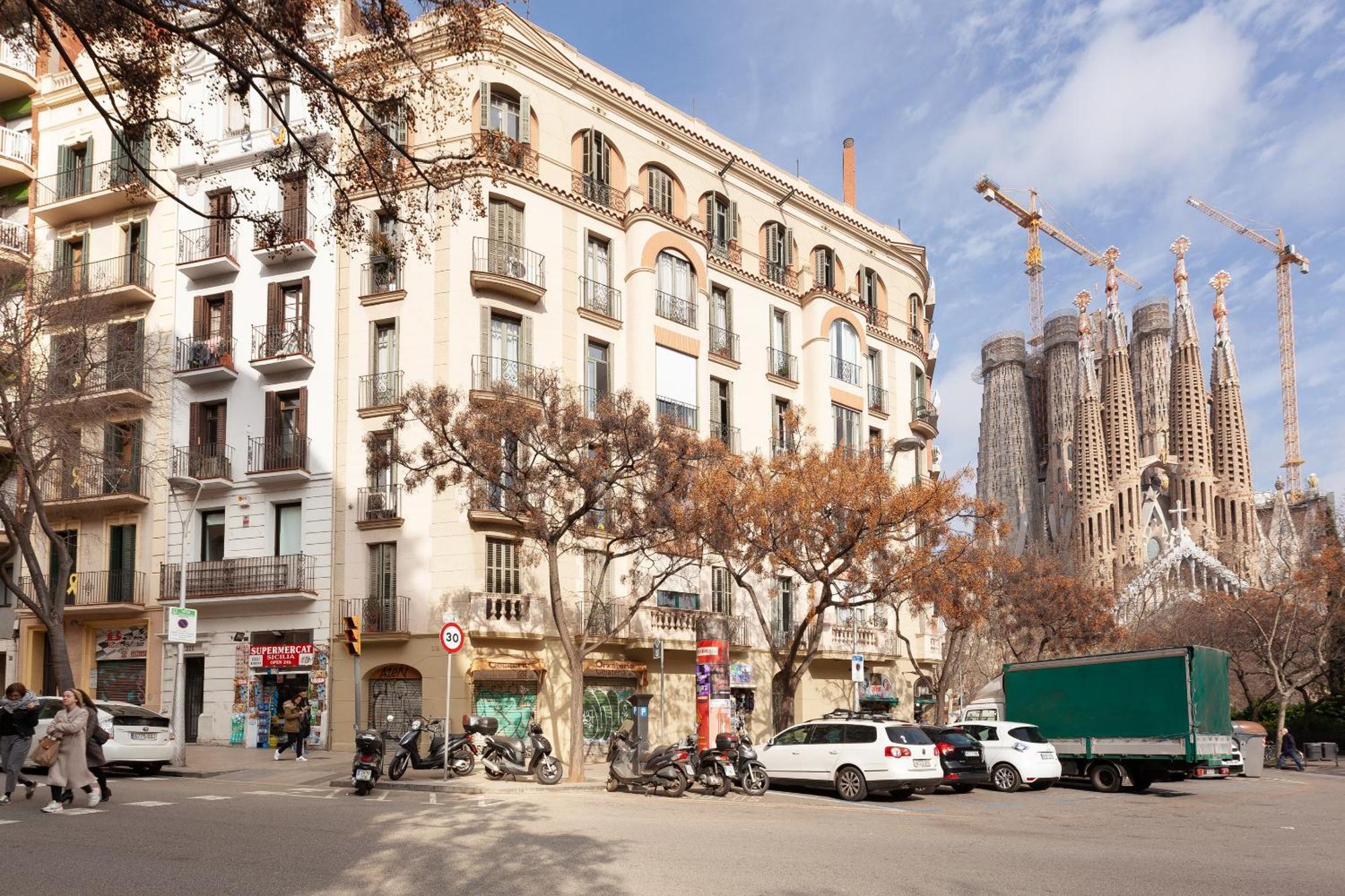 ברצלונה Eixample Sagrada Familia Apartments II מראה חיצוני תמונה